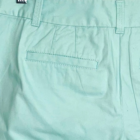 Ann Taylor Size 4 Mint Green Chino Shorts - Picture 4 of 5